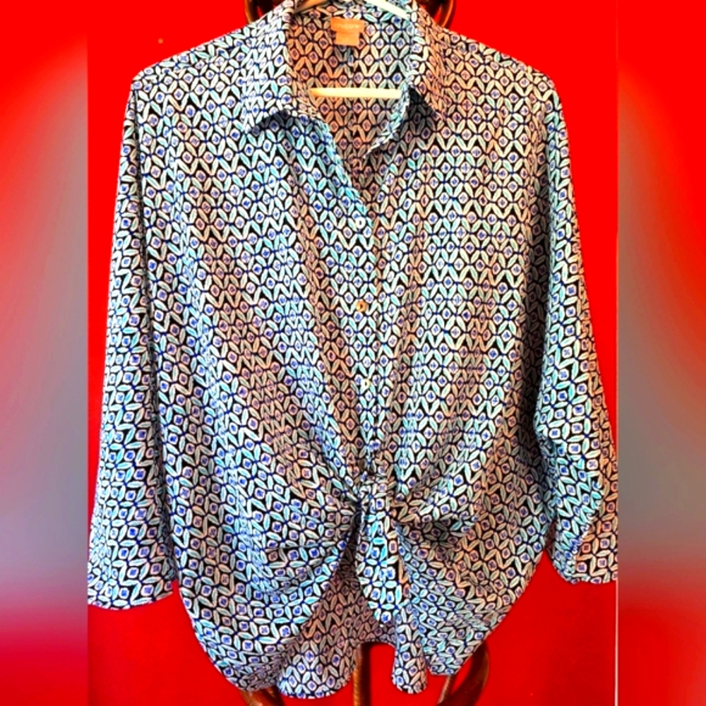 Chico's High/Low Blue Patterned Buttoned Down 3/4… - image 1